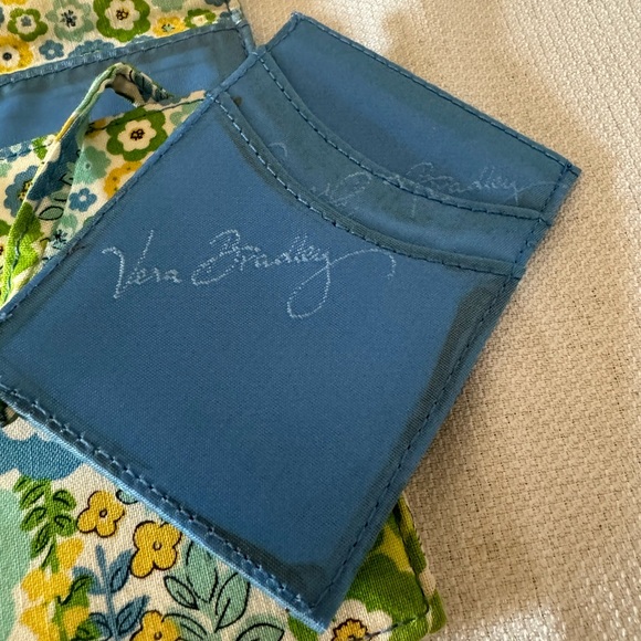 NWT Vera Bradley English Meadow (Retired) Travel Envelope, Floral Pattern - Picture 7 of 11